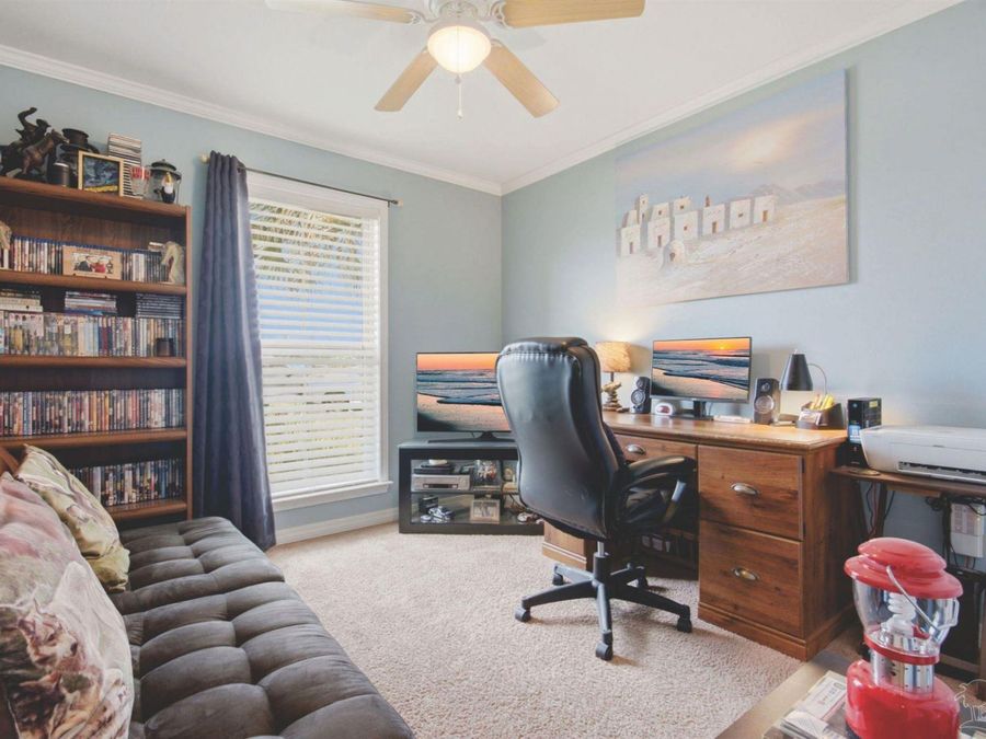 Property Image 28