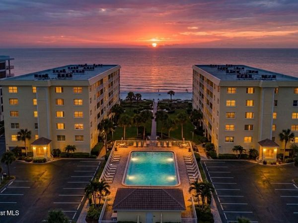 1050 N Atlantic Avenue , Unit 402, Cocoa Beach, FL 32931
