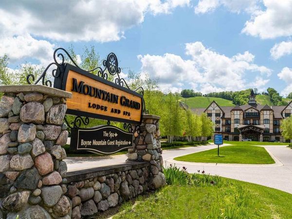 02780 Boyne Mountain Road, Unit 166, Boyne Falls, MI 49713