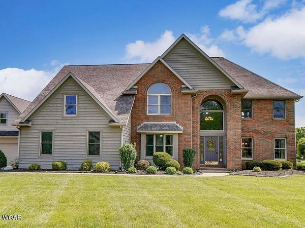 4663 Meadow View Drive, Lima, OH 45805