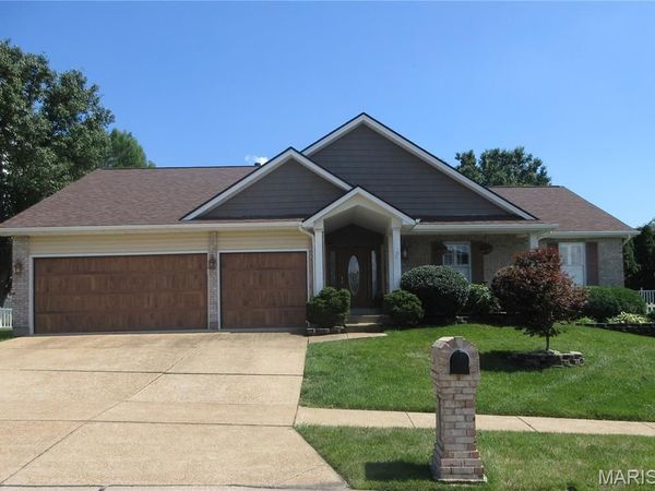 3122 Piney Pointe Drive, Unincorporated, MO 63129