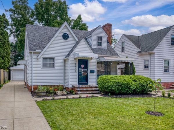 2815 Hearthstone Road , Parma, OH 44134
