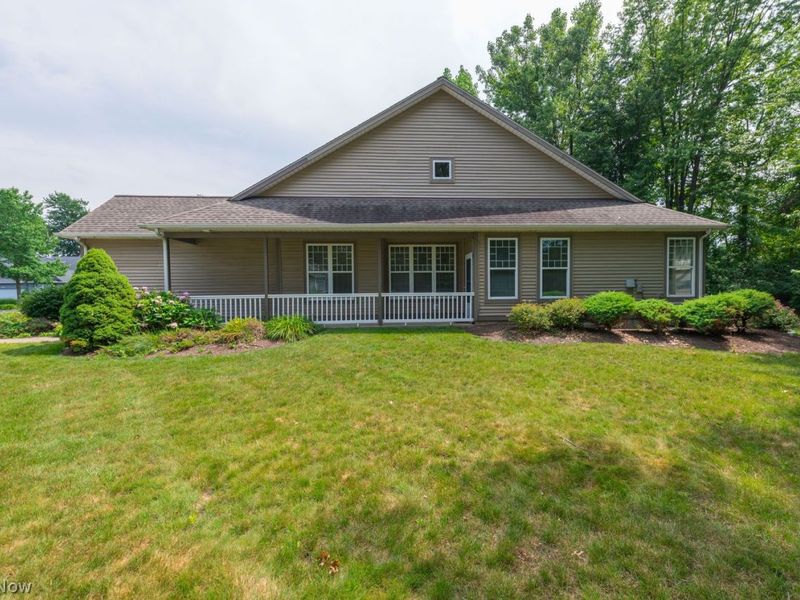 2442 Halifax Court, Avon, OH 44011 Photo 3