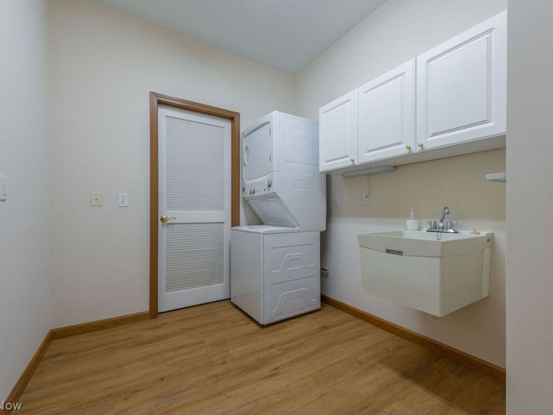 2442 Halifax Court, Avon, OH 44011 Photo 35