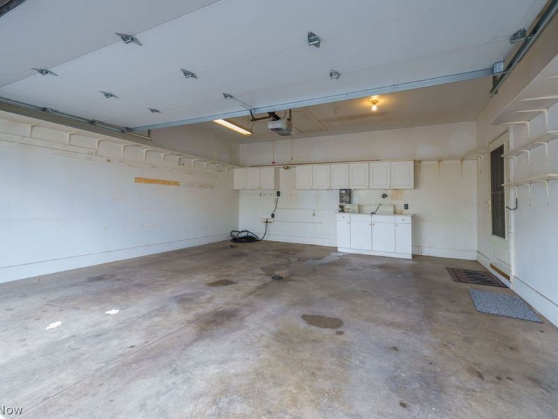 2442 Halifax Court, Avon, OH 44011 Photo 38