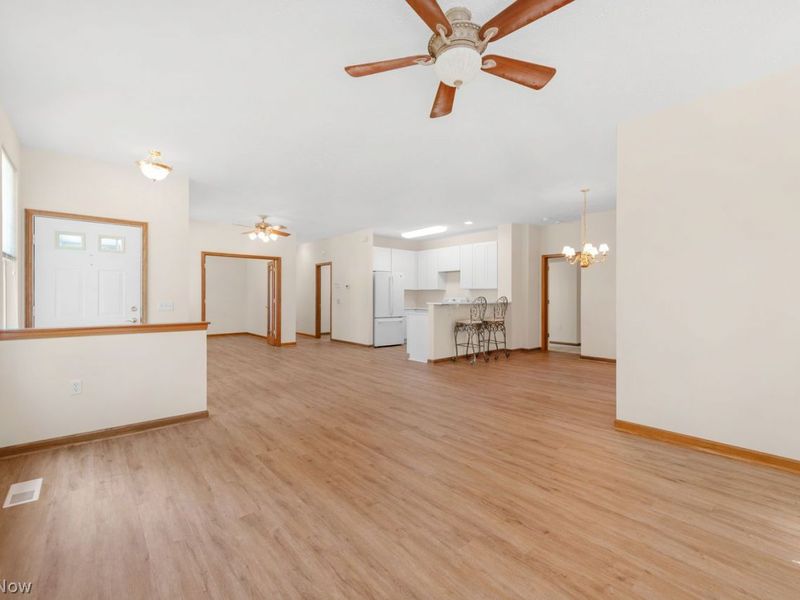 2442 Halifax Court, Avon, OH 44011 Photo 8
