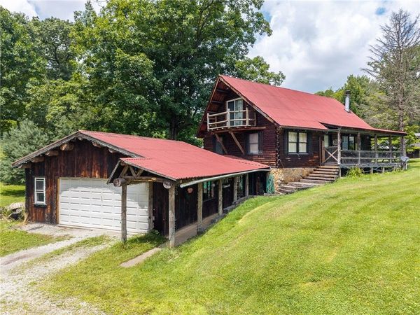 433 White School Road, Greensburg, PA 15601