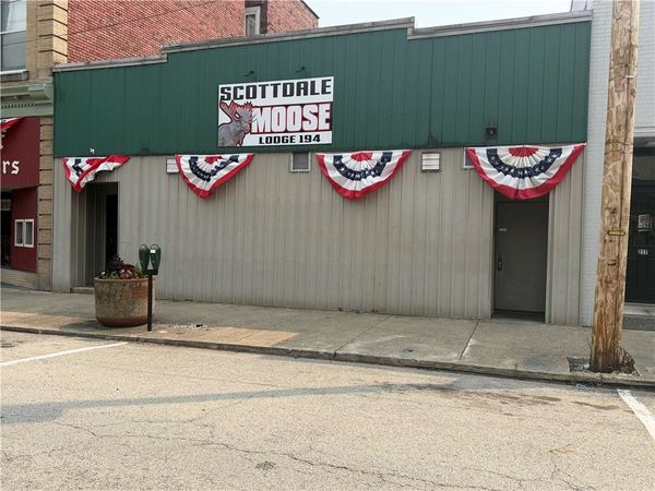 215 Pittsburgh St, Scottdale, PA 15683