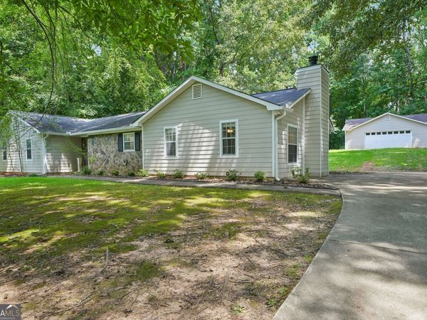185 Starrs Mill Drive, Senoia, GA 30276
