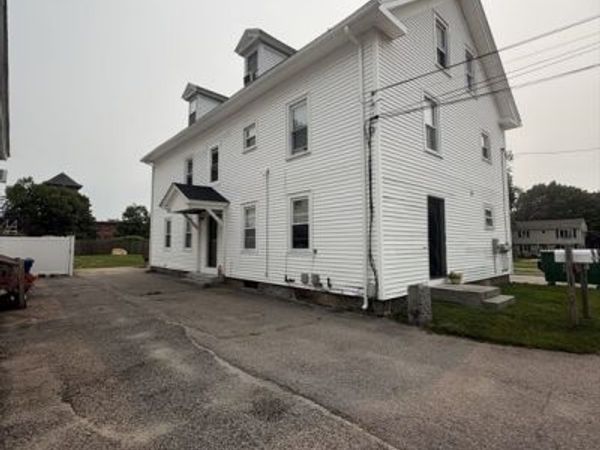 13 Ives, Unit B, Blackstone, MA 01504