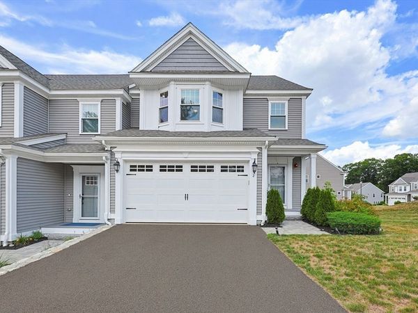 2 Evergreen, Unit 2, Bellingham, MA 02019