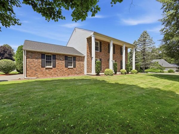 33 Kimberly Dr, South Hadley, MA 01075
