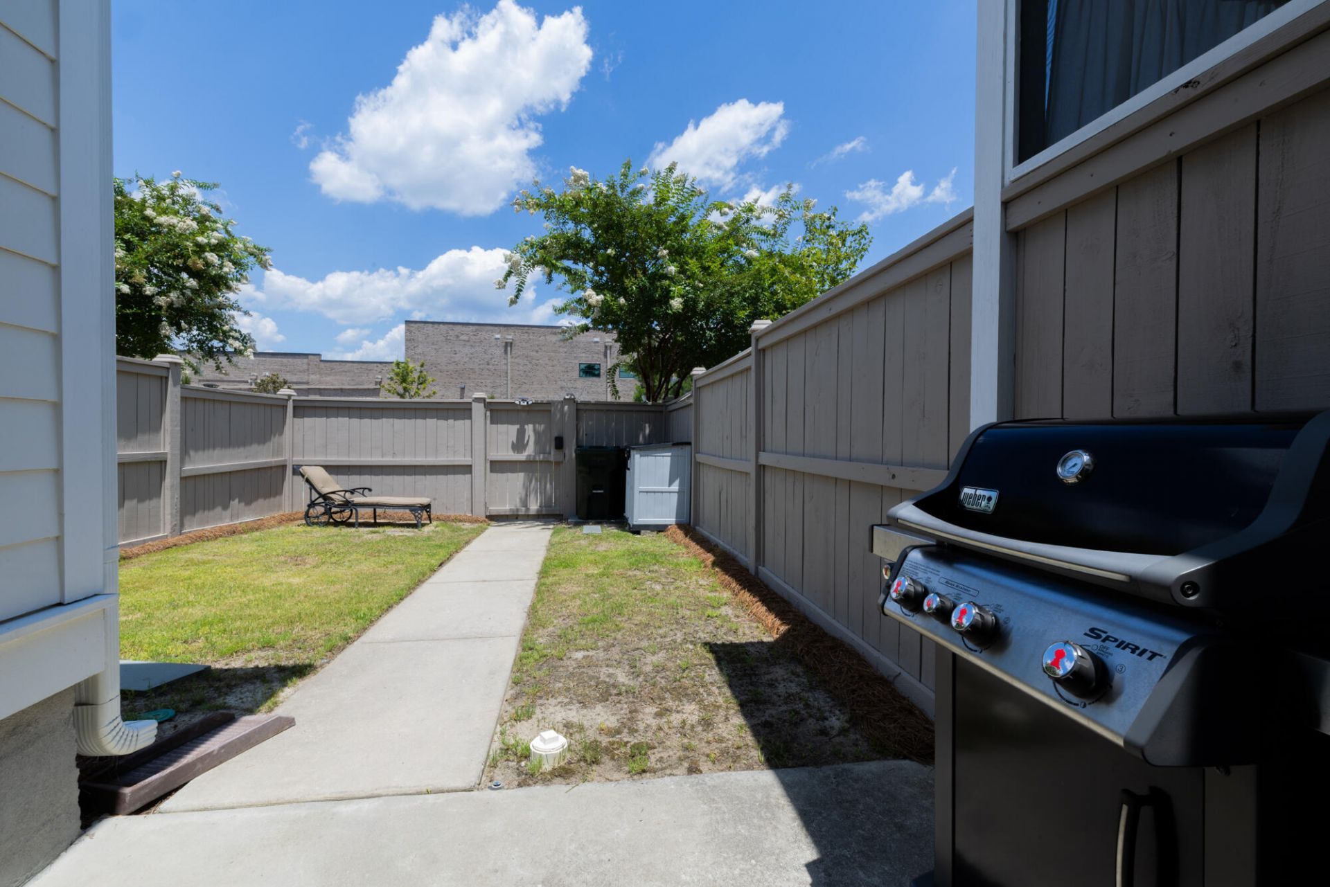 226 Oak Park Street Photo 44