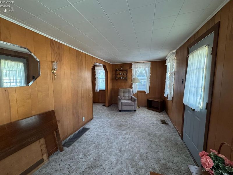 20 S Hamilton Street, Monroeville, OH 44847 Photo 12