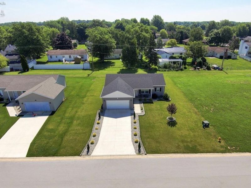 247 Caleb Drive, Fremont, OH 43420 Photo 3