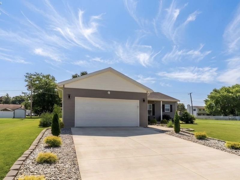 247 Caleb Drive, Fremont, OH 43420 Photo 5