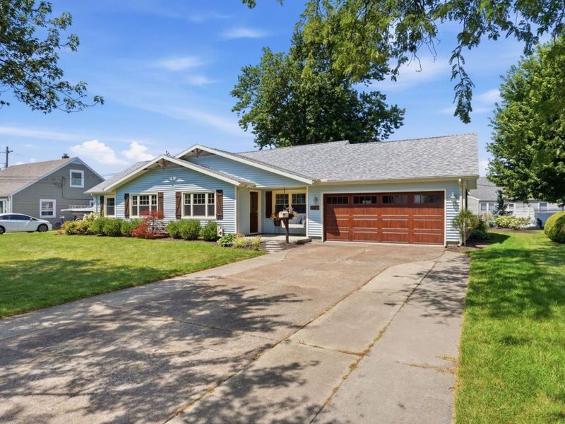 746 Clinton Street, Port Clinton, OH 43452 Photo 1