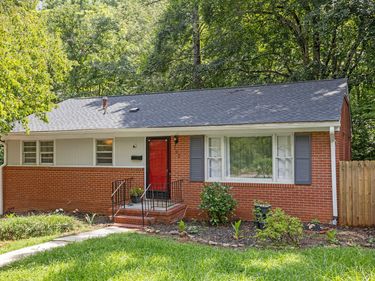122 Taylor Street, Chapel Hill, NC 27514