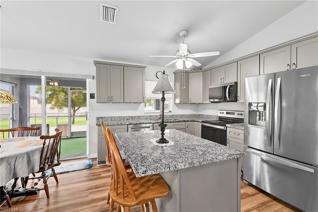 1904 NW Embers Ter, Cape Coral, FL 33993 Photo
