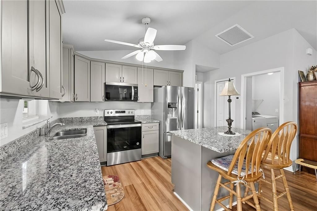 1904 NW Embers Ter, Cape Coral, FL 33993 Photo