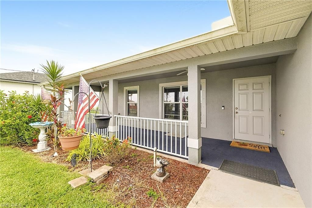 1904 NW Embers Ter, Cape Coral, FL 33993 Photo