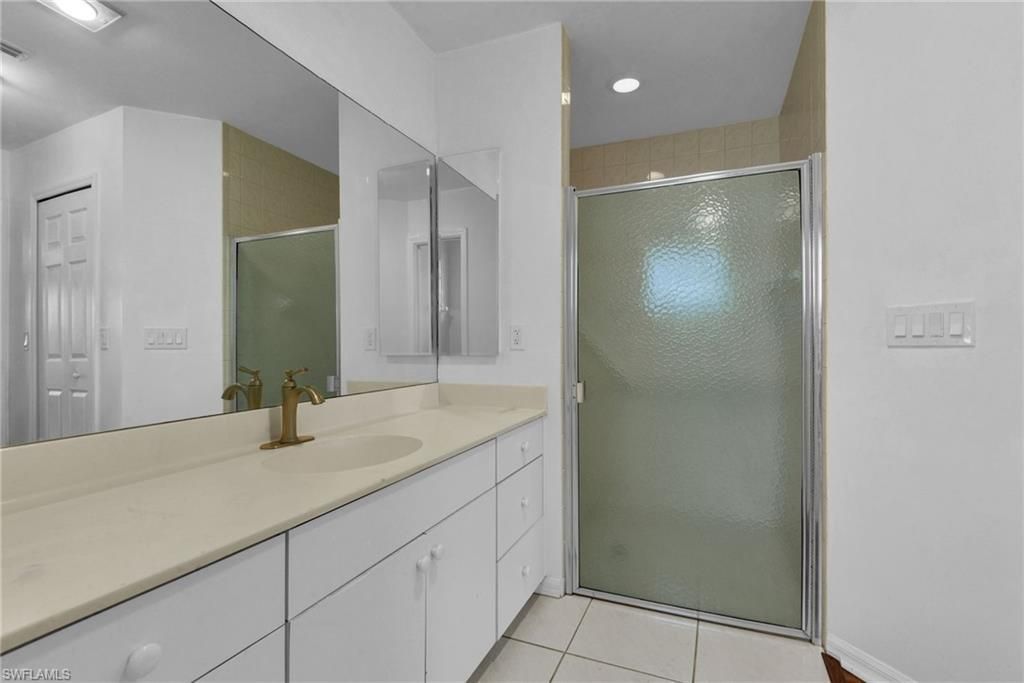 534 SE 32nd Ter, Cape Coral, FL 33904 Photo