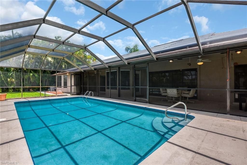 534 SE 32nd Ter, Cape Coral, FL 33904 Photo