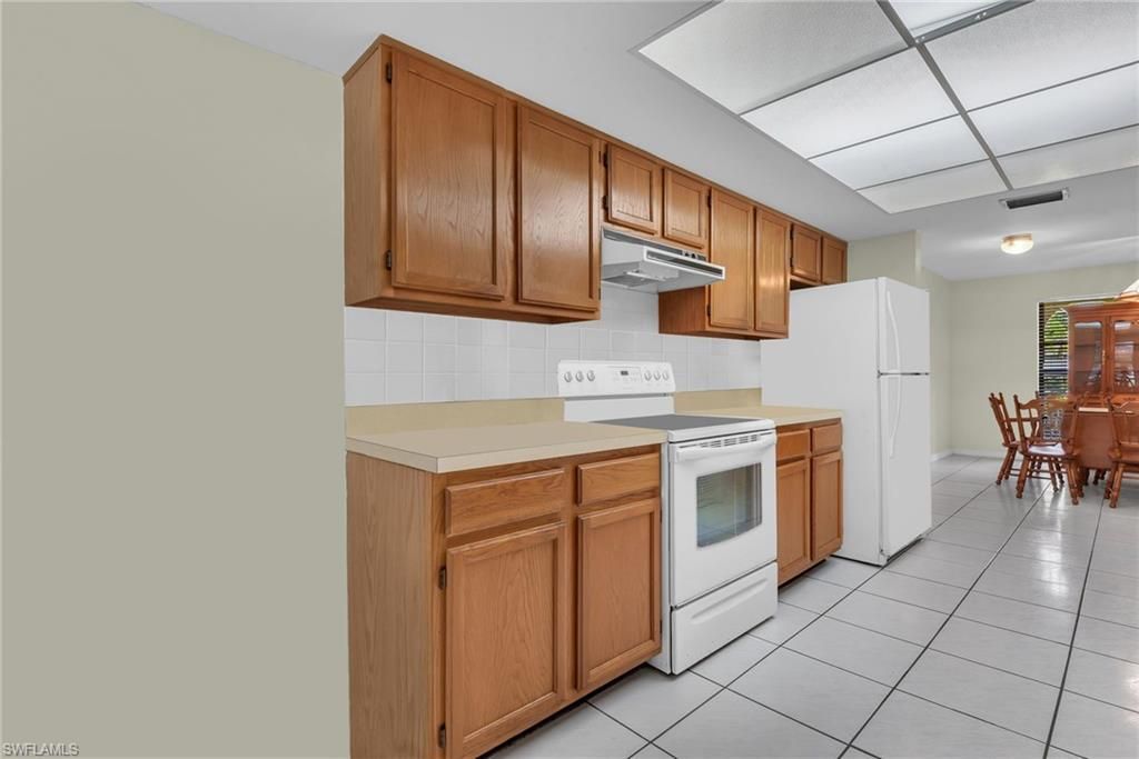 534 SE 32nd Ter, Cape Coral, FL 33904 Photo