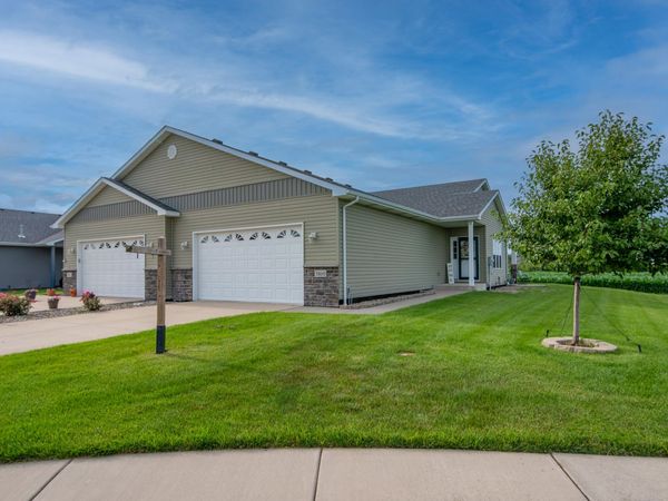 3860 Stadium Street , Portage, IN 46368