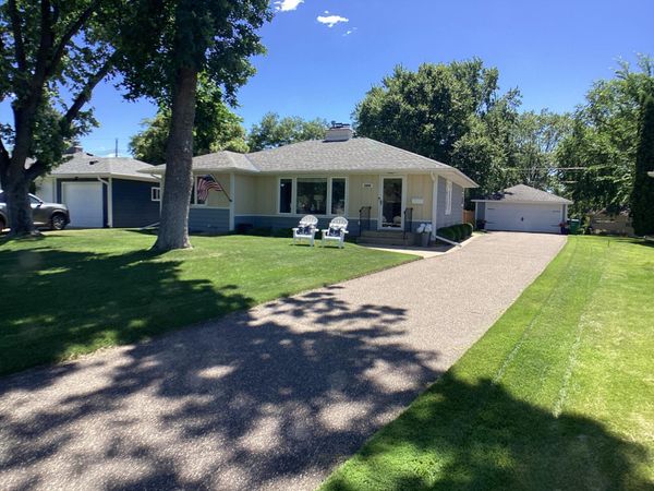 2600 Aquila Avenue S, Saint Louis Park, MN 55426