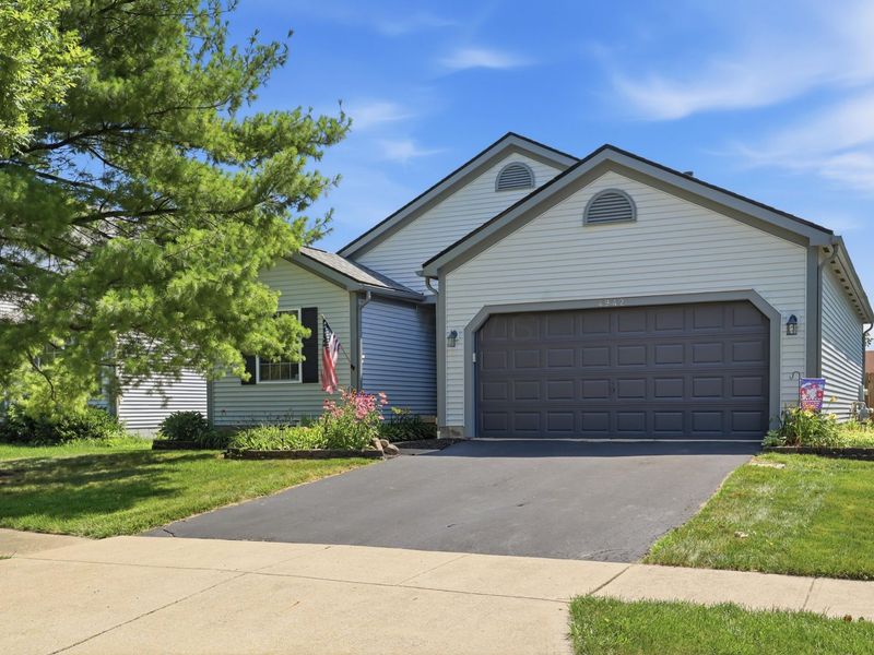 4942 Kingpin Drive , Columbus, OH 43231 Photo 2