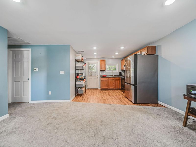 1031 S Washington Street, Circleville, OH 43113 Photo 6