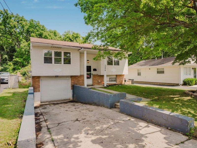 3846 Elbern Avenue, Columbus, OH 43213 Photo 2