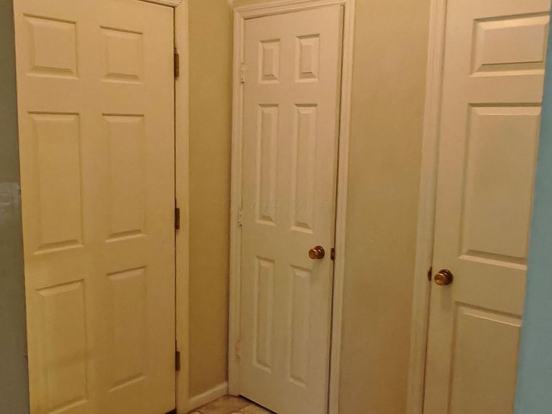 6229 Craughwell Lane , Dublin, OH 43017 Photo 3