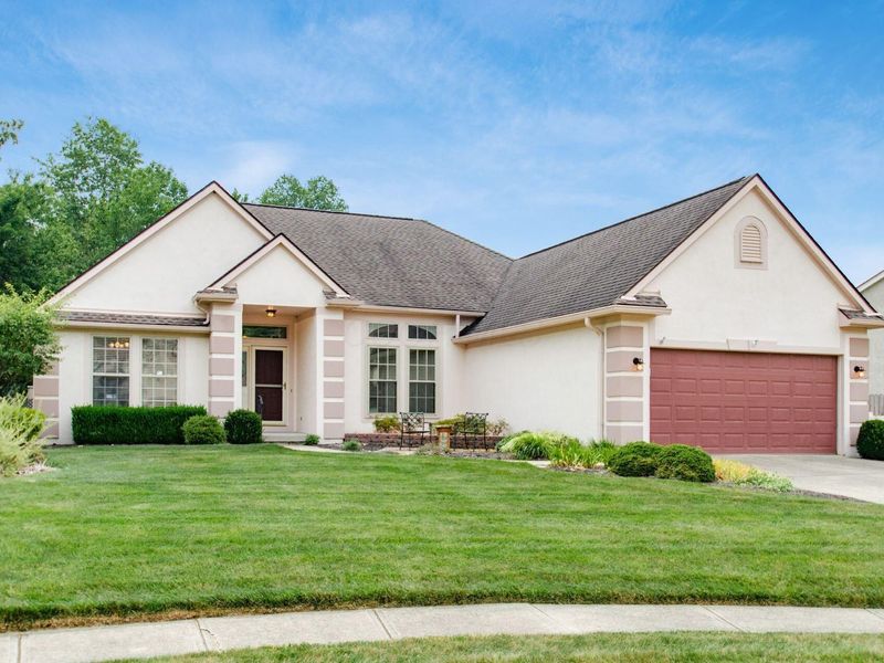 1982 Destin Place N, Reynoldsburg, OH 43068 Photo 2