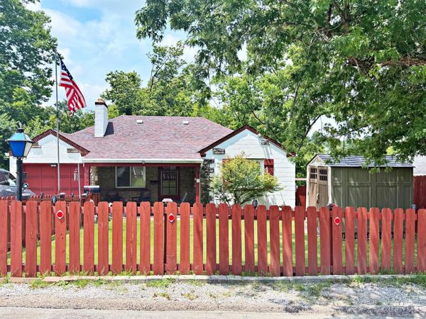 3673 Fyffe Avenue, Cincinnati, OH 45211
