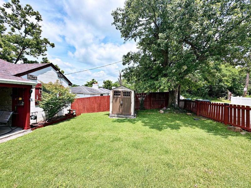 3673 Fyffe Avenue, Cincinnati, OH 45211 Photo 3
