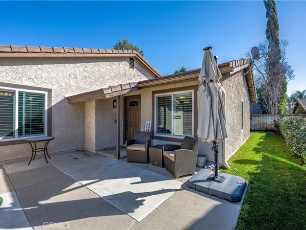 25688 Neblina Court, Valencia, CA 91355