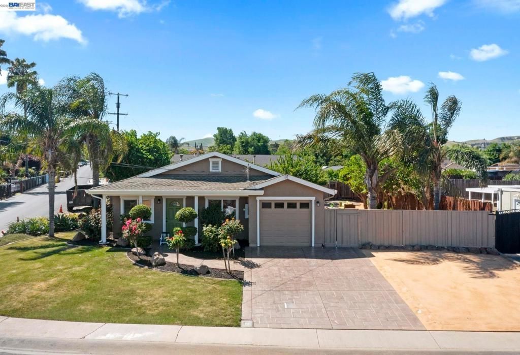 167 Peninsula Road , Bay Point, CA 94565 Main Photo