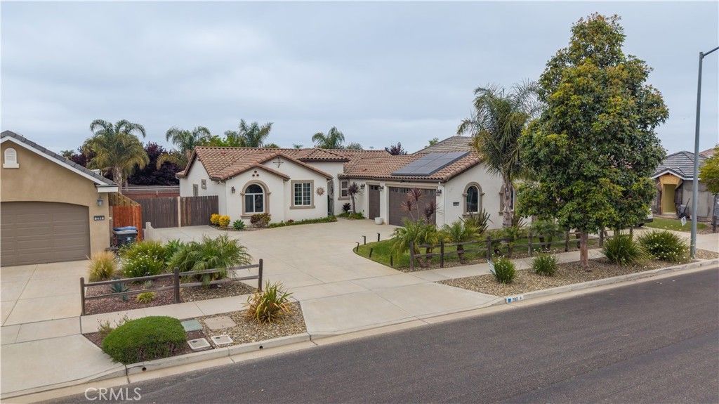 207 Dressler , Santa Maria, CA 93454 Main Photo