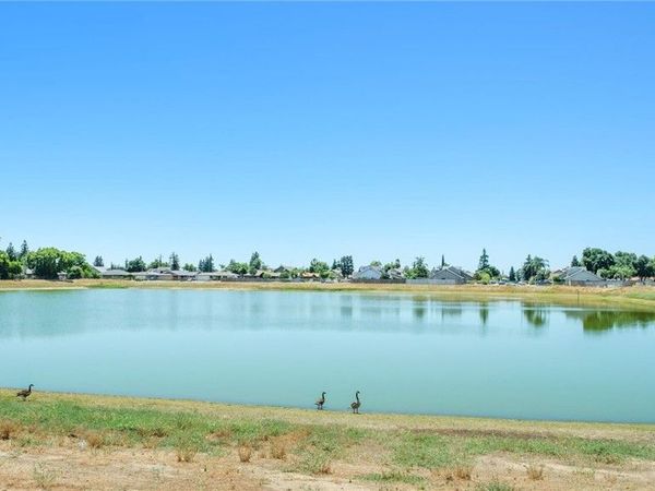 1135 Saginaw , Clovis, CA 93612