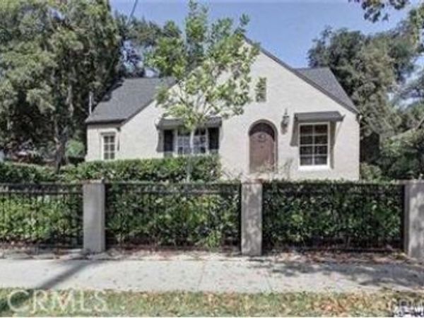 1926 El Sereno Avenue , Pasadena, CA 91103