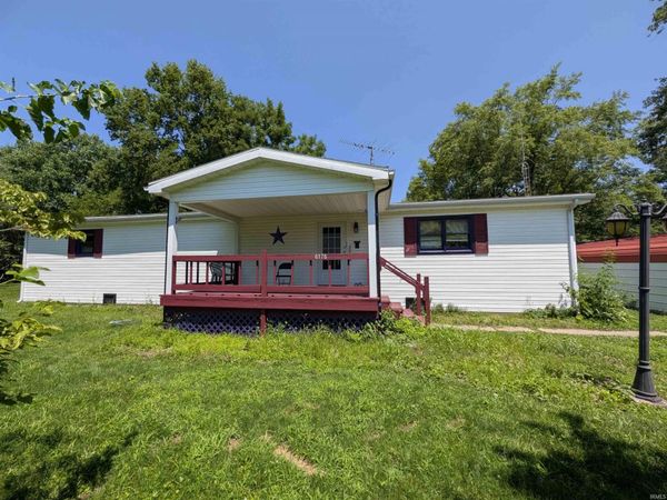 6176 W 300 S, Farmland, IN 47340