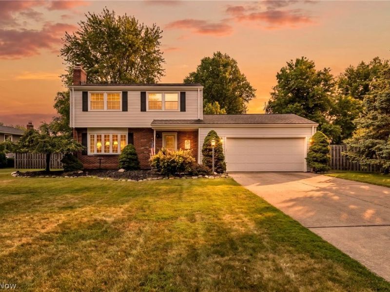 3659 Mercury Drive, North Royalton, OH 44133 Photo 2