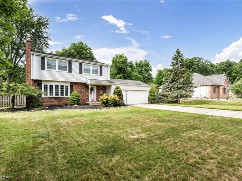3659 Mercury Drive, North Royalton, OH 44133 Photo 3