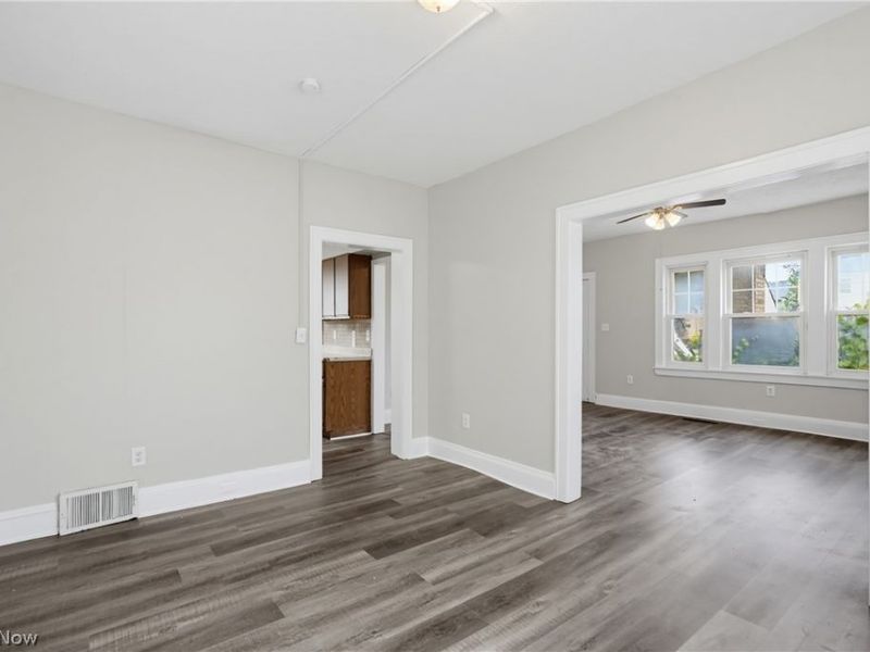 9507 Plymouth Avenue, Garfield Heights, OH 44125 Photo 14