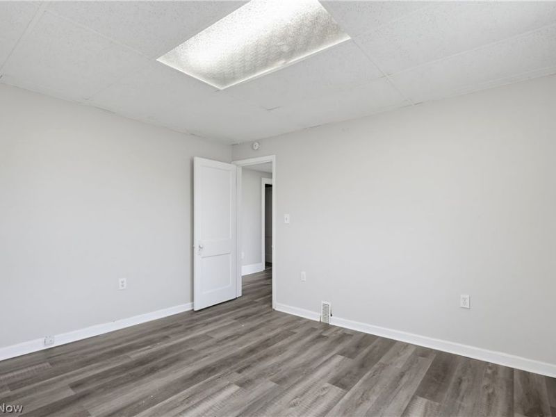 9507 Plymouth Avenue, Garfield Heights, OH 44125 Photo 26