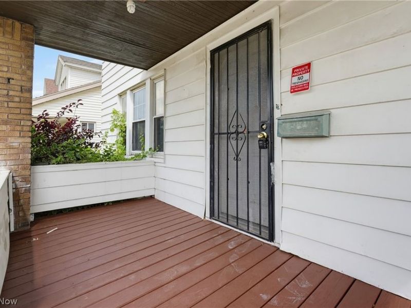 9507 Plymouth Avenue, Garfield Heights, OH 44125 Photo 8
