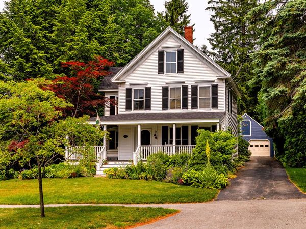 34 High Street , Camden, ME 04843