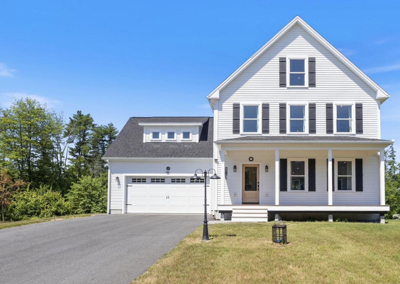 1 Beacon Drive Brunswick, ME 04011